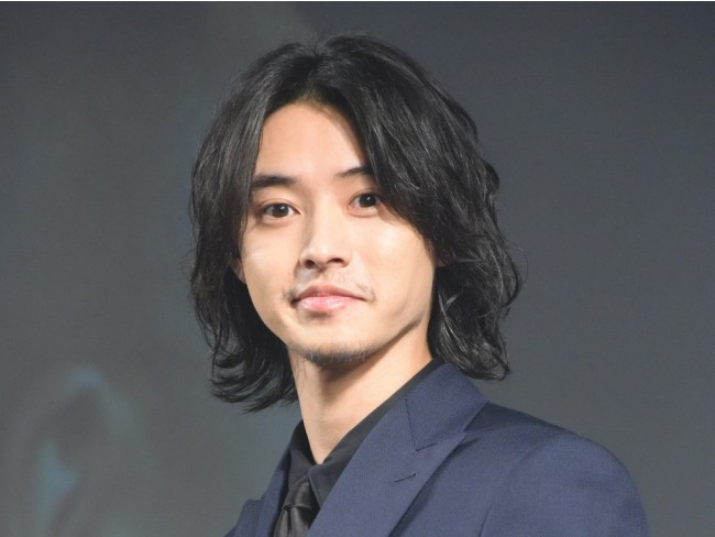 山崎賢人の私服 超参考になるコーデ集 古着が好き 愛用ブランドも Kazuhiromouriblog