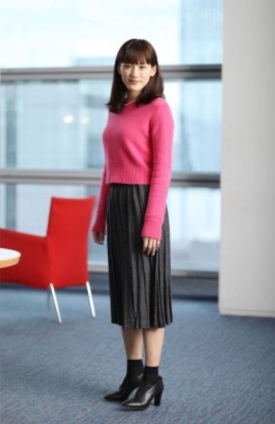 綾瀬はるかのおしゃれ私服特集 真似したい大人コーデや愛用ブランドを画像付きで Kazuhiromouriblog